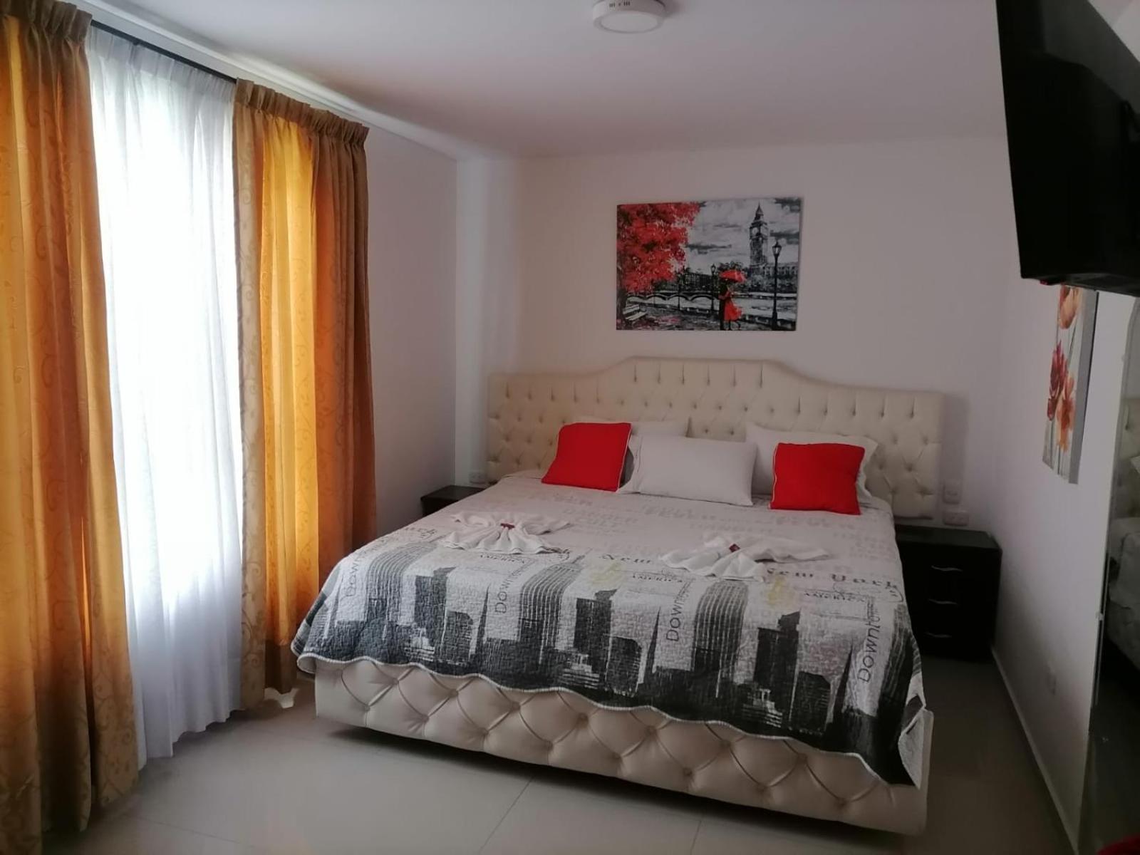 Hotel Big Ben Malaga Santander Kültér fotó